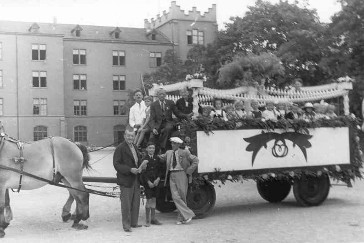 Der Sammelwagen, 1938